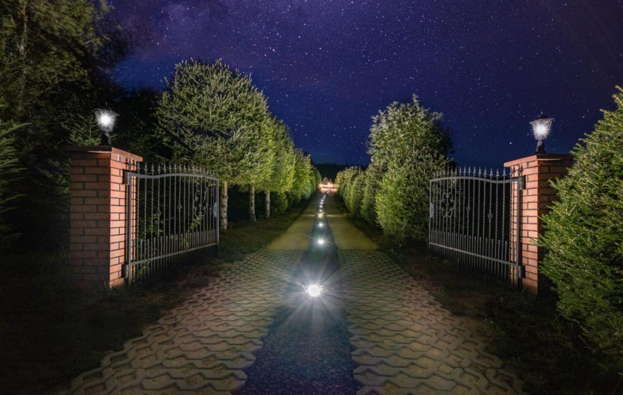 Dom na wzgórzu z widokiem na jezioro Lipnica (Bytow) Exterior foto